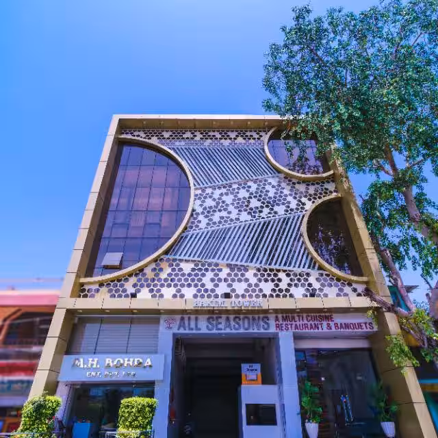 All Seasons Restaurant